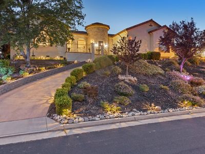 640 Lakeridge Dr