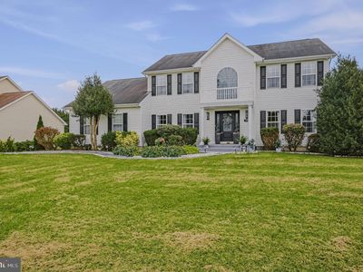 202 W Thomas Ct