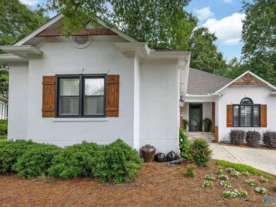 114 Ridgewood Cir