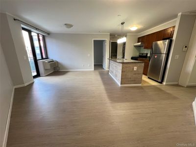 6070 Woodhaven Boulevard #3H