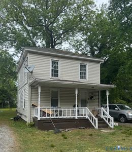 Property at 318 E Pinner St, Suffolk, VA