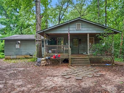 464 Azalea Dr