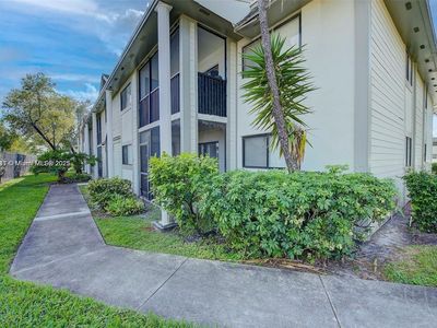 468 NE 206th Ln APT 205