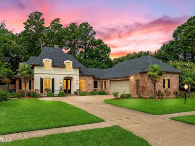 375 Saint Charles Blvd