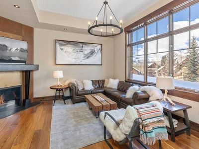 12 Elkstone Pl #103