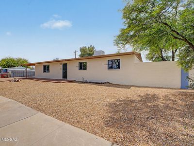2625 W Oregon St