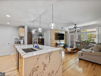 390 17th St NW UNIT 4018