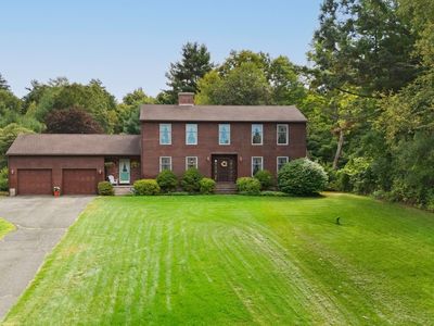 9 Labrie Ln