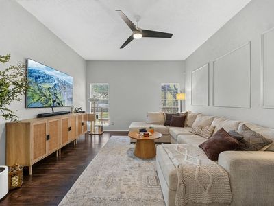 10401 High Hollows Dr APT 201