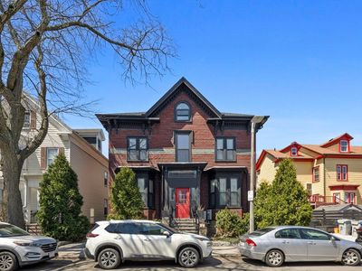 3 Laurel St