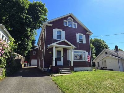 48 James St