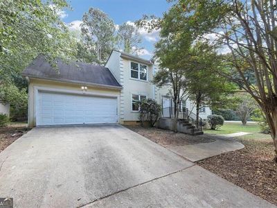 5795 Bellingrath Way