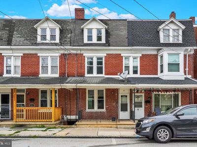 47 W Gay St