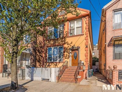125 Neptune Ave