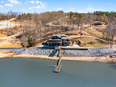 228 Chickasaw Dr