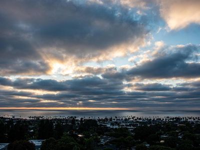 2500 Torrey Pines Rd UNIT 902