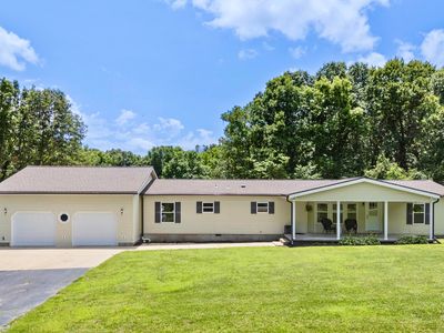 2425 Farm Road 2130