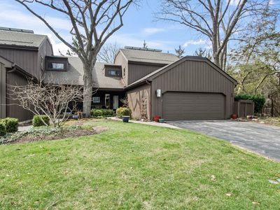 312 Woodview Rd