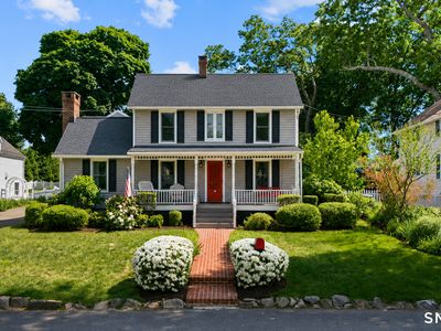 61 Raymond Street
