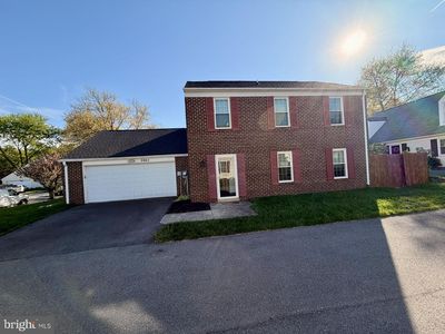 2460 Yarmouth Ln