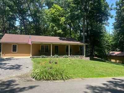 12 Yacht Club Dr