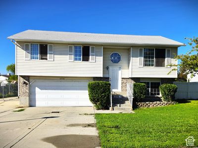 2776 S Corbin Dr