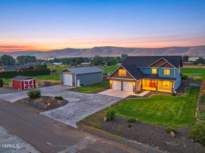 3266 Creek Flats Ln