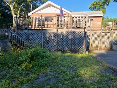 21 Freeman Ave