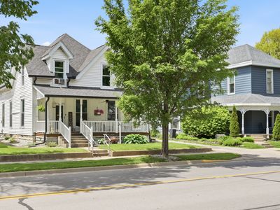 917 N Main St