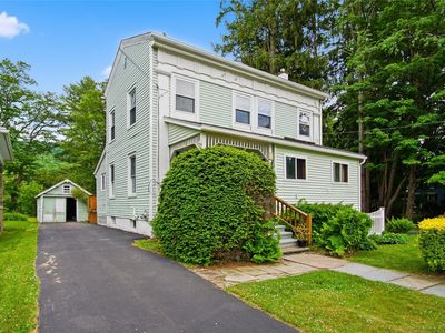 26 Main St