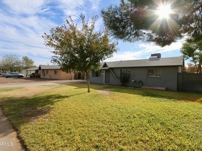 1915 E Palmcroft Dr