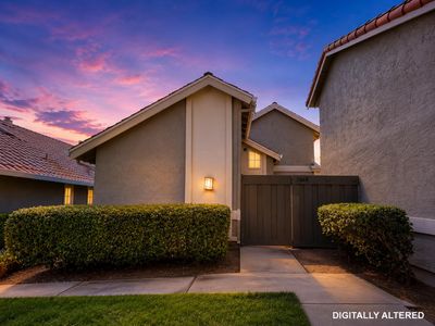5668 Sunflower Ln