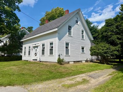 33 Center Street
