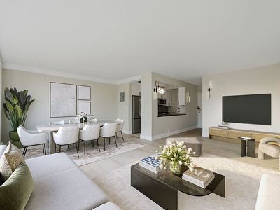 3 Fordham Hill Oval APT 15F