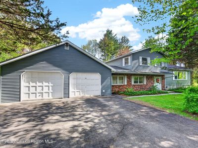 35 Cedar Ridge Road