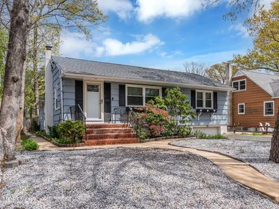 704 Barberry Drive