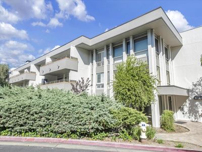 10 Scenic Way APT 303