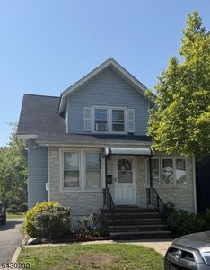 50 Main Ave