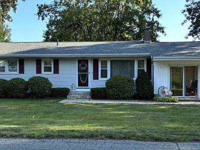 62 Pine St