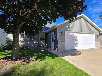 27 Pine Tree Ct
