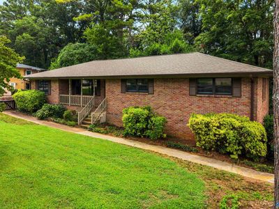 104 Roberta Rd SE