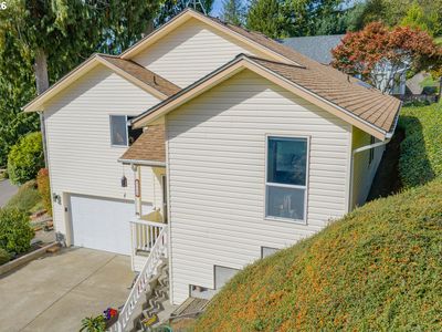 3520 Ocean View Dr