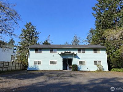 555 Sunset Avenue NE