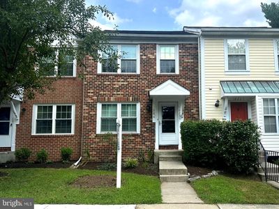 18239 Fox Chase Cir