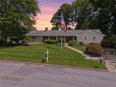 210 Wildflower Dr