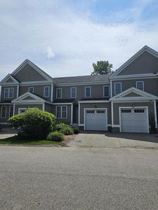 45 Longview Cir #B