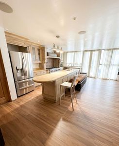 238 W 138th St