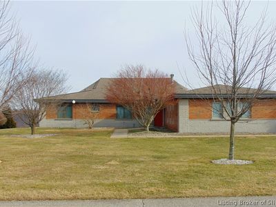 3225 S River Bluff Drive