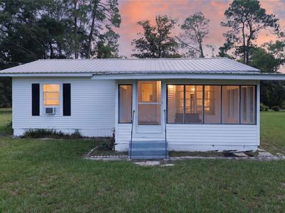 148 Lake Shore Ter