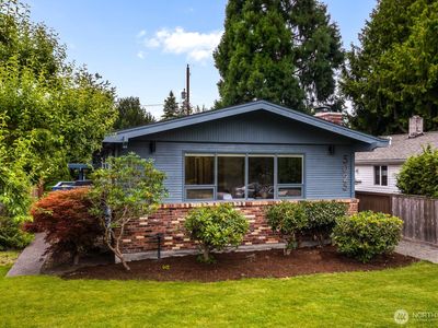 5025 48th Ave SW